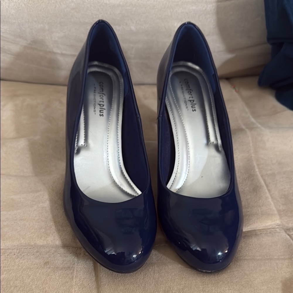 Comfort Plus by Predictions Navy Heels
